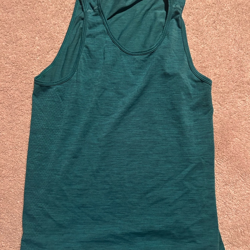 Men’s lululemon tank top